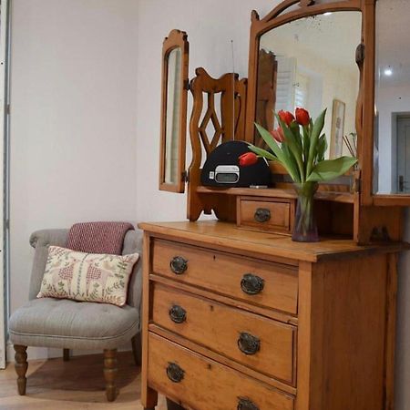 The Snug Entire Home Sleeps 2, Stratford Upon Avon Shottery Dış mekan fotoğraf